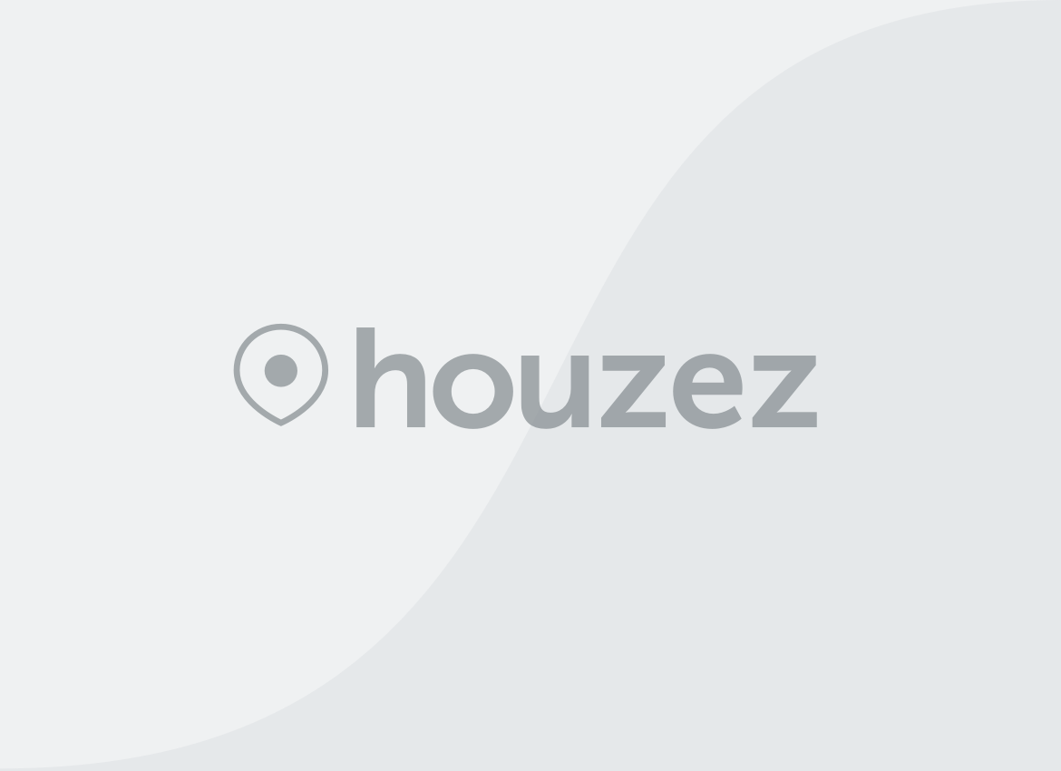 Lovely 4 bedroom detached House