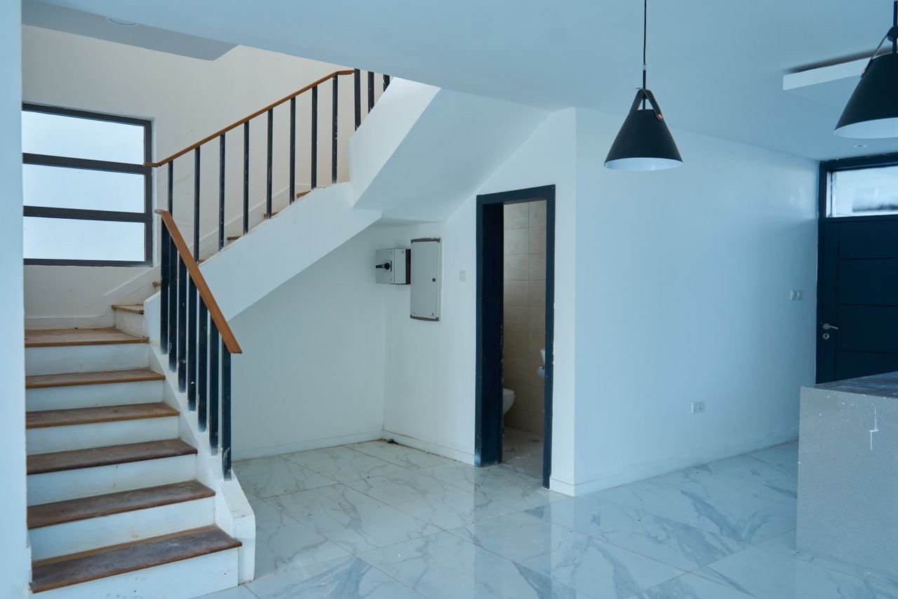 272edef5-90a5-4906-adb3-359551c40457 🏡 FOR SALE | 3-Bedroom Luxury Home | East Legon Hills, Accra $150,000 (Completed Unit) | $97,500 (Off-Plan)