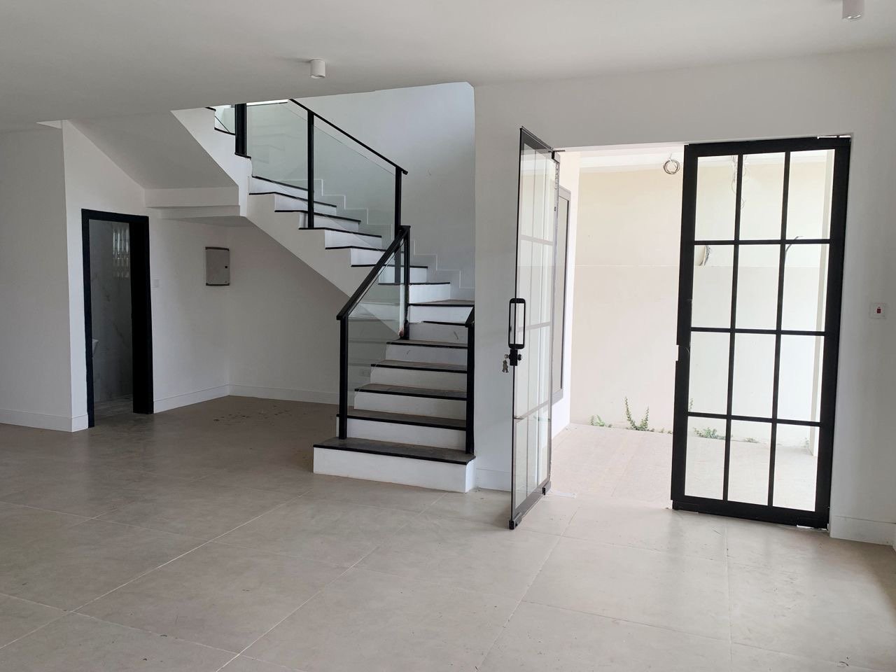 🏡 FOR SALE | 4-Bedroom Luxury Home | East Legon Hills, Accra $250,000 (Completed Unit) | $195,000 (Off-Plan)