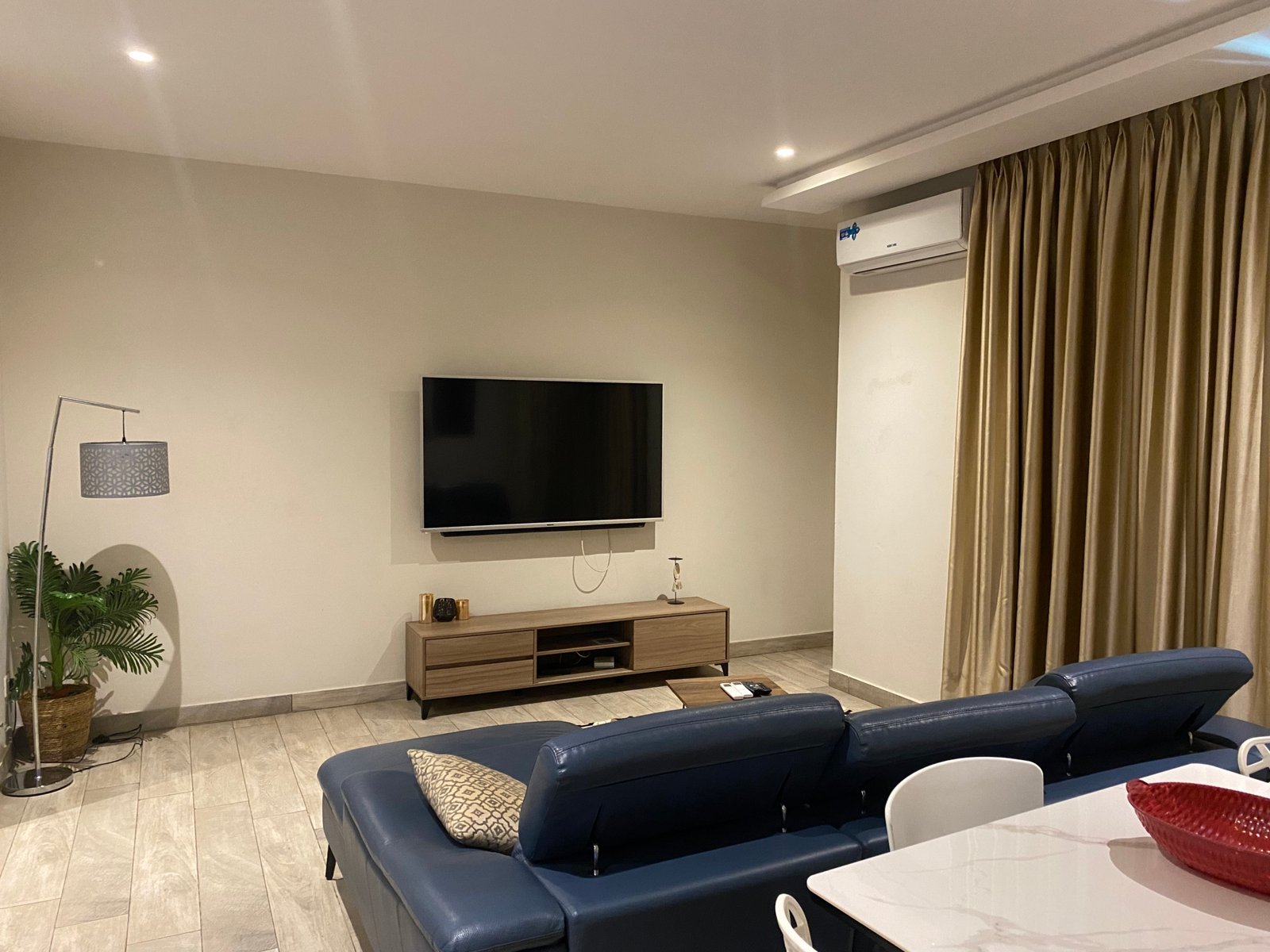 IMG_2394 2 bedroom apartment for rent in East Legon